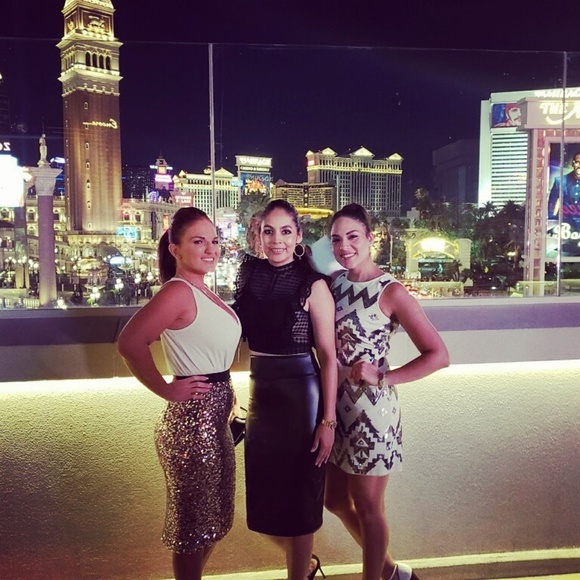 Meet your Posher, Rosario - Picture 2 of 5